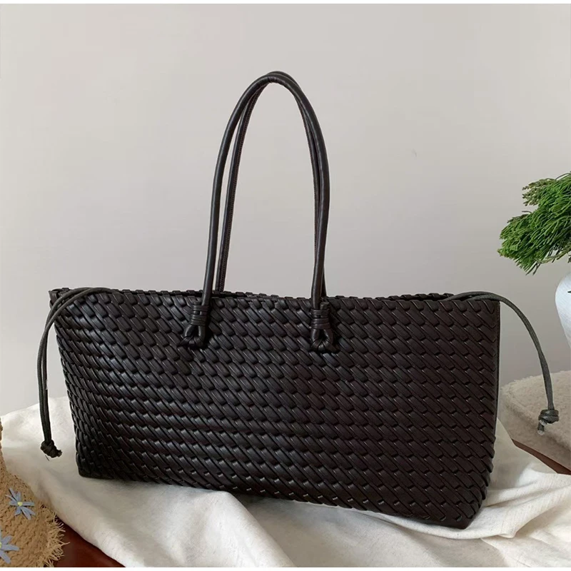 กระเป๋าโท้ทหนัง PU ดีไซน์หรูหร - Leather Work Handbags For Women บทวิจารณ์และราคา