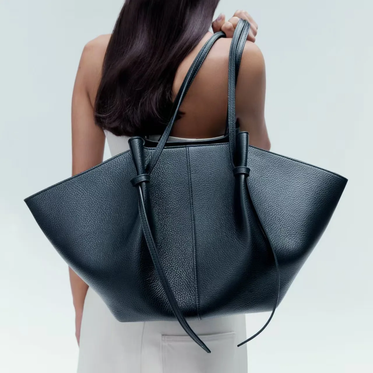 กระเป๋าหนังสะพายไหล่ทรง Dumpli - Leather Work Handbags For Women บทวิจารณ์และราคา