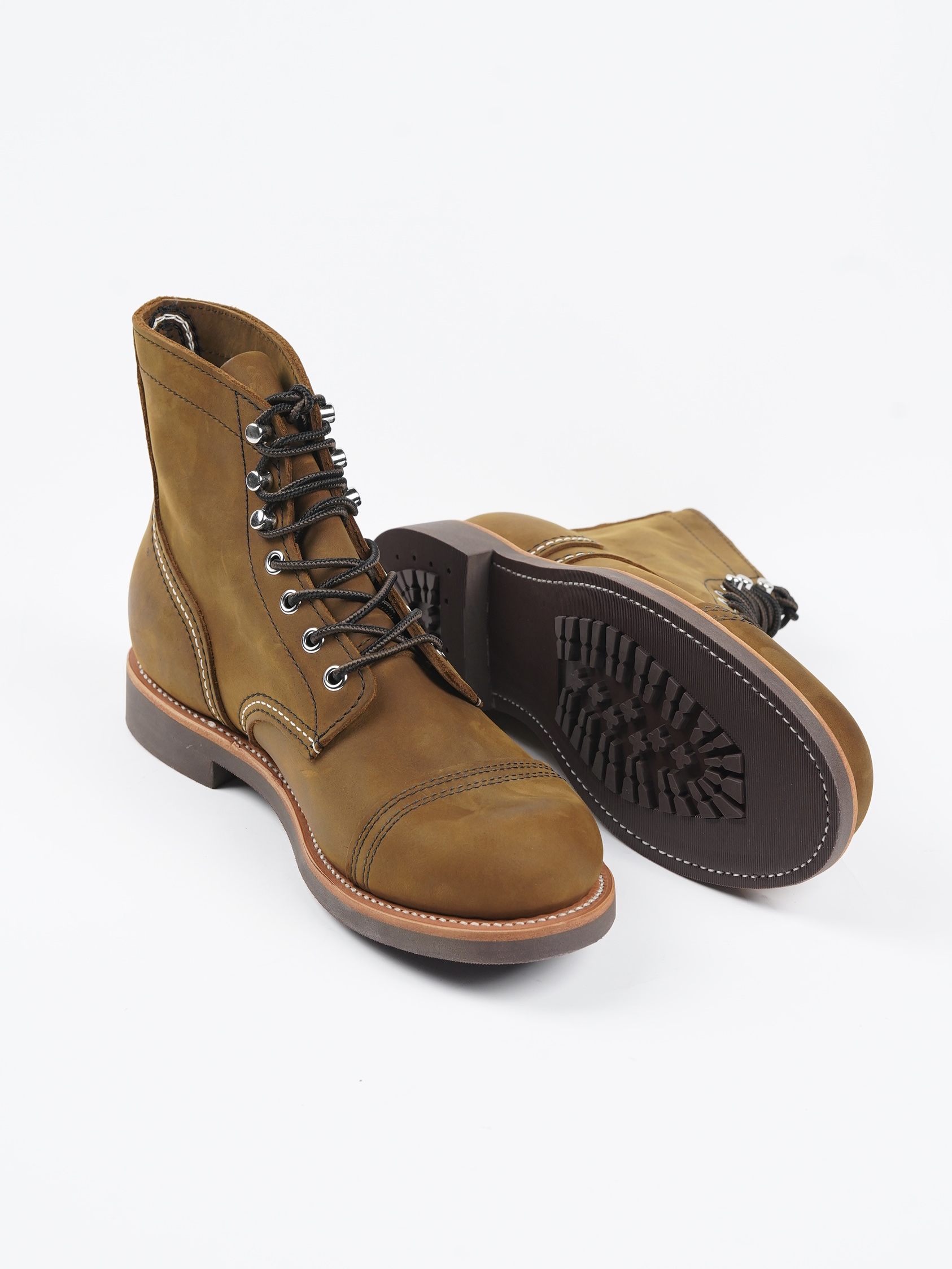 รองเท้าบูทหนังแท้ทรงเรโทร รุ่น - Leatherwork Boots บทวิจารณ์และราคา